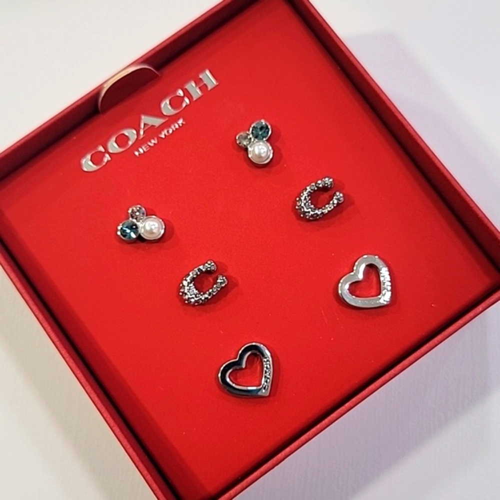 Coach 3 Earrings Set - Cluster, Heart and C - Picture 2 of 4